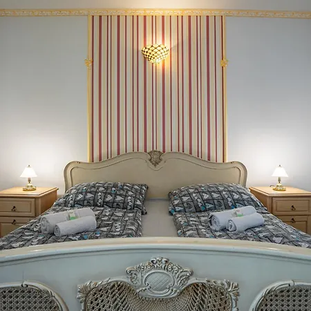 Apartment Elements & Renata