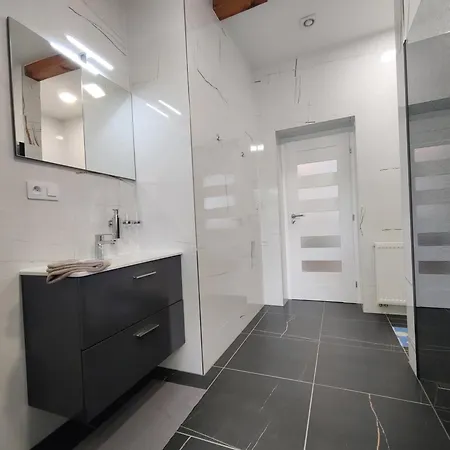 Elements & Renata * Bozicany