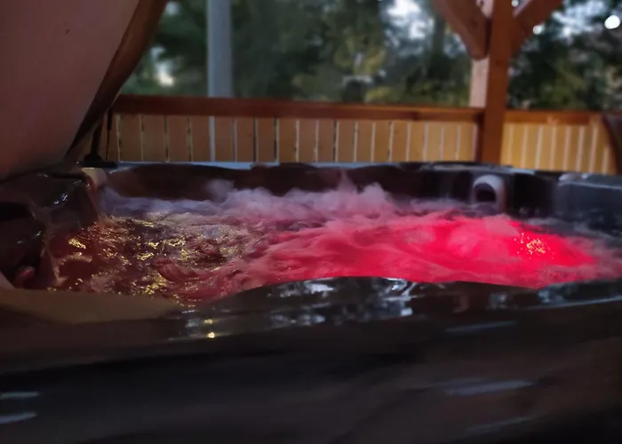 Elements & Renata Apartman